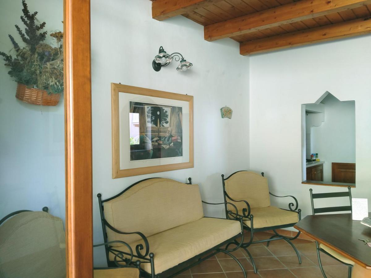 Villa Paladino Solunto Санта Флавия Екстериор снимка