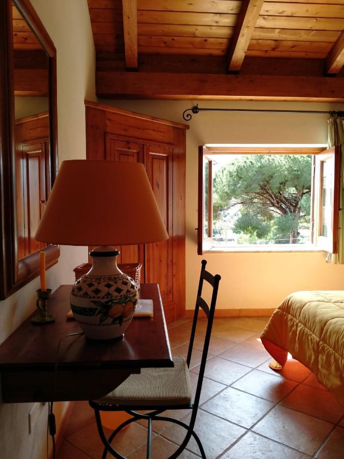 Villa Paladino Solunto Санта Флавия Екстериор снимка