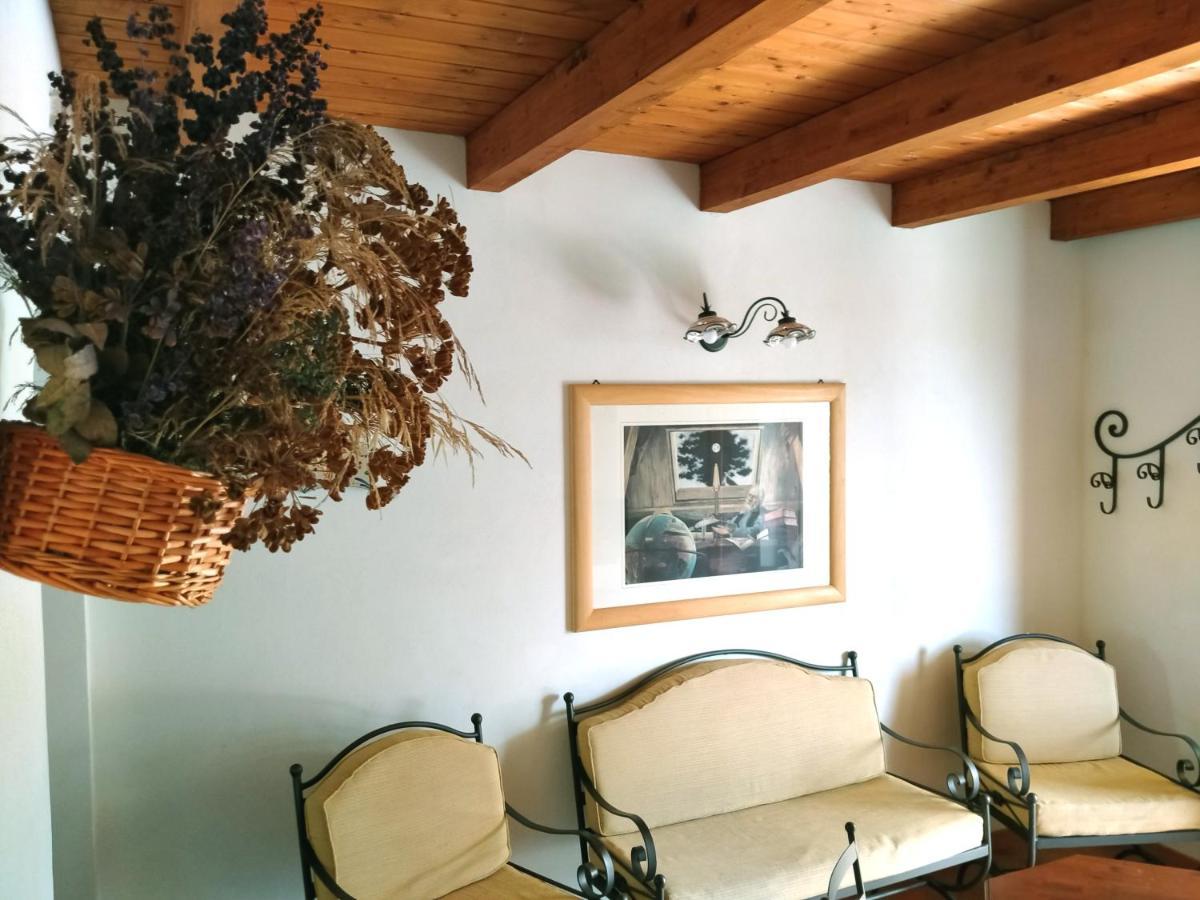 Villa Paladino Solunto Санта Флавия Екстериор снимка