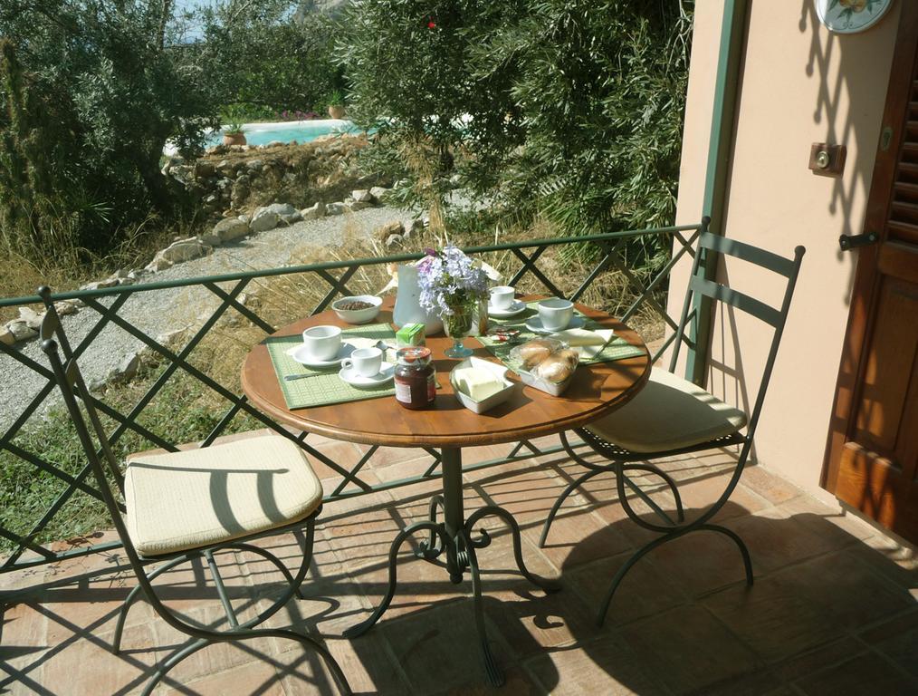 Villa Paladino Solunto Санта Флавия Стая снимка