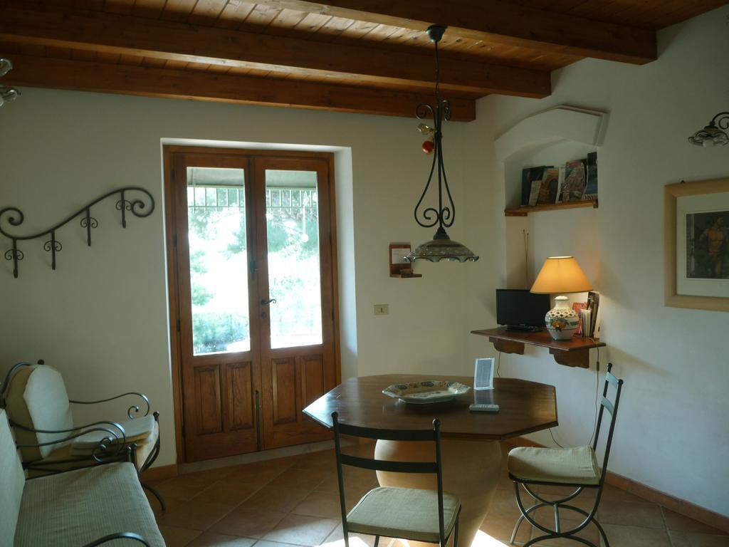 Villa Paladino Solunto Санта Флавия Екстериор снимка
